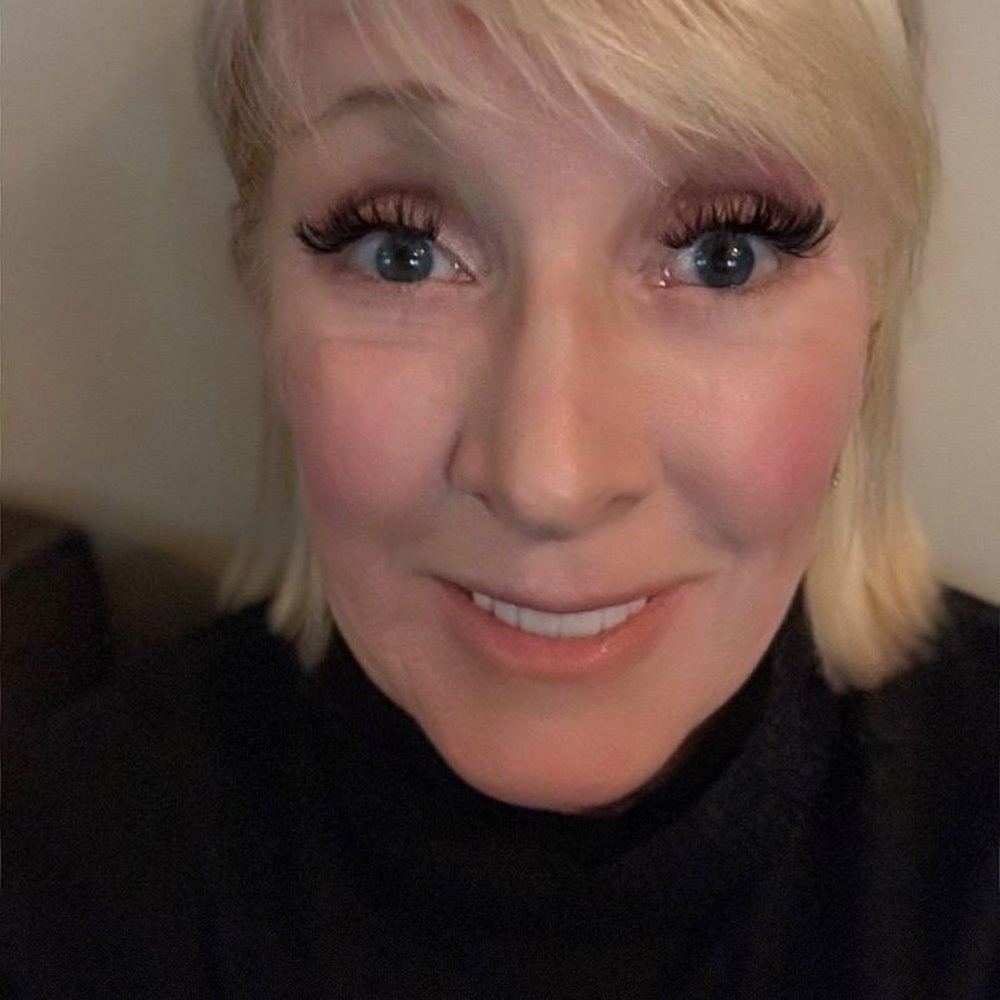 Meet your Posher, Lidia